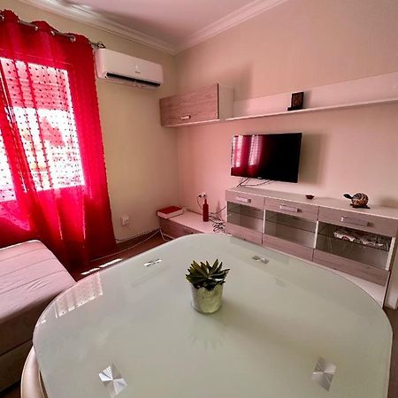 Precioso Apartamento 3 Dormitorios, Aire Acondicionado Menos 10 Min A Pie Feria Jerez De La Frontera Херес-де-ла-Фронтера Экстерьер фото